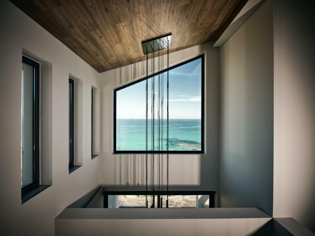 Sueno Luxury Villa, In 180 Iconic Sea View *