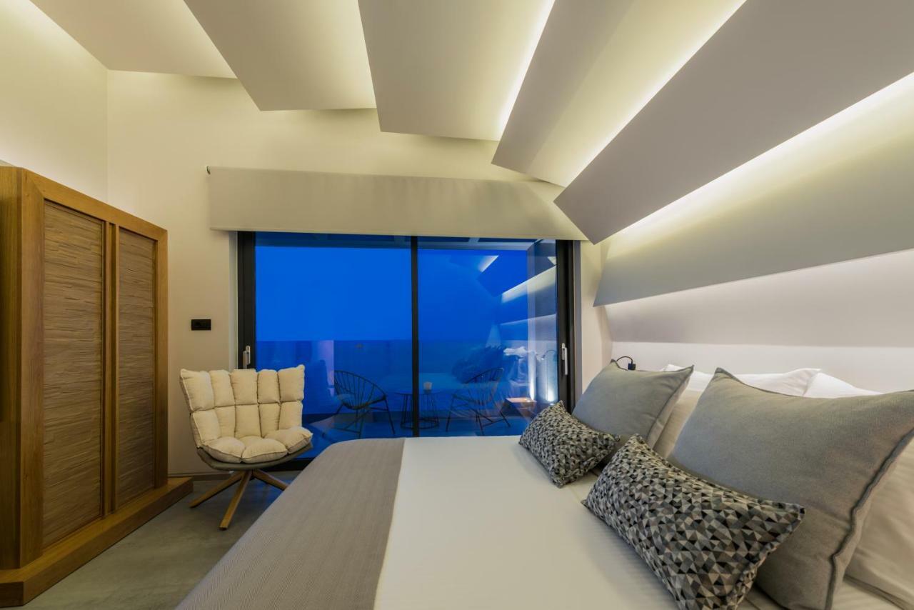 Villa Sueno Luxury Villa, In 180 Iconic Sea View *