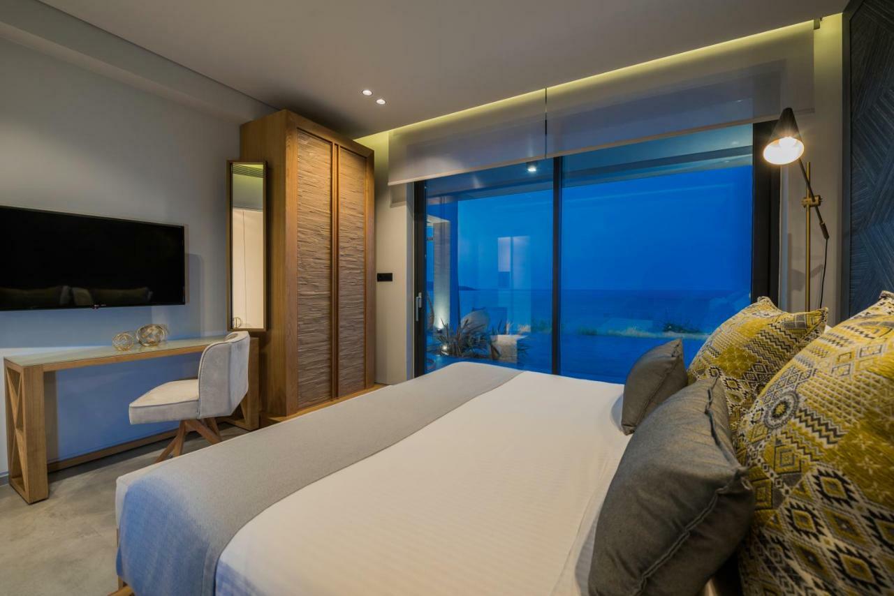 Villa Sueno Luxury Villa, In 180 Iconic Sea View *