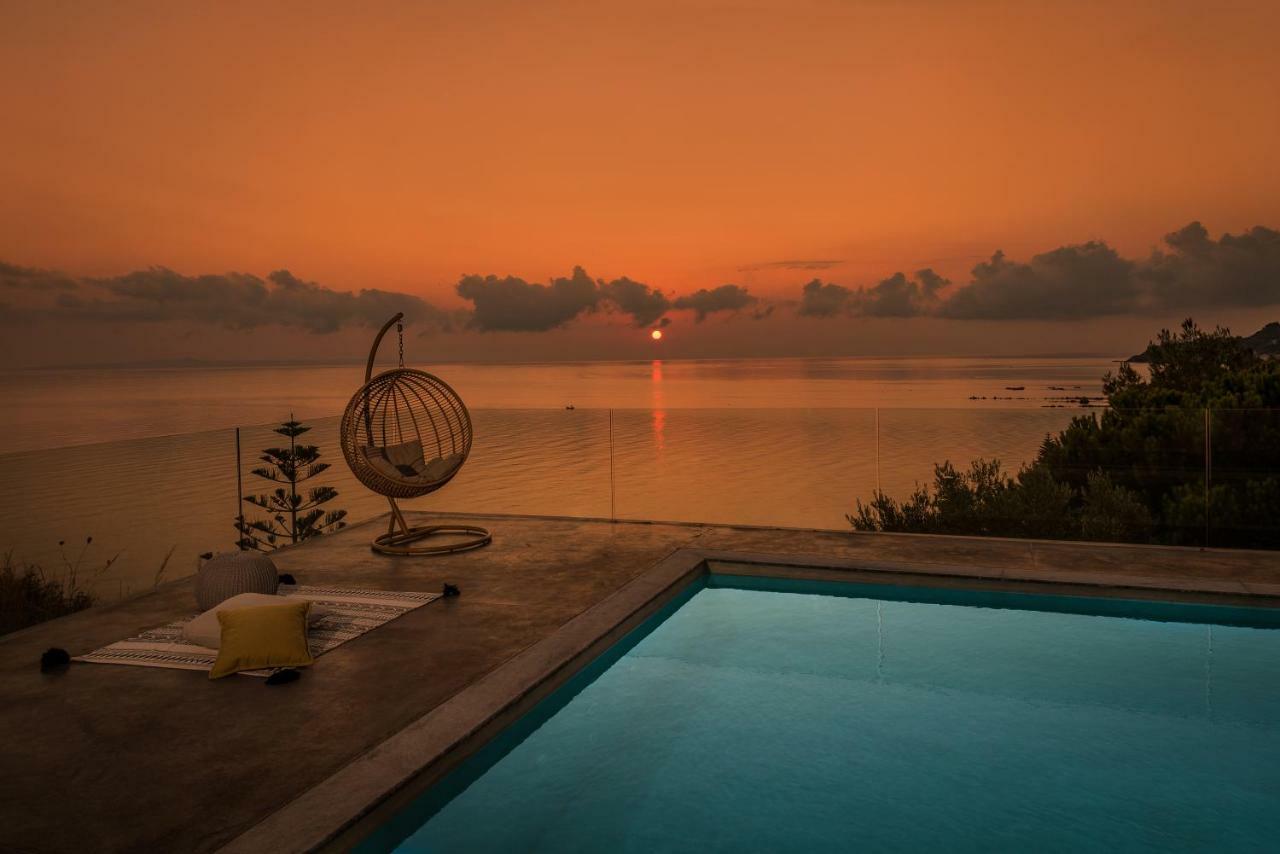 Sueno Luxury Villa, In Argasi 180 Iconic Sea View Villa *