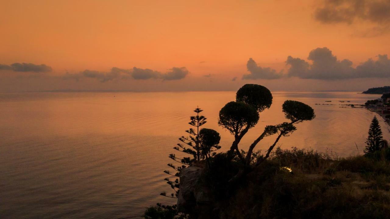 Villa Sueno Luxury Villa, In Argasi 180 Iconic Sea View
